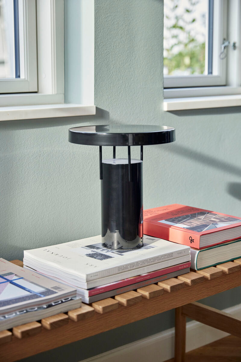 BringMe Table Lamp