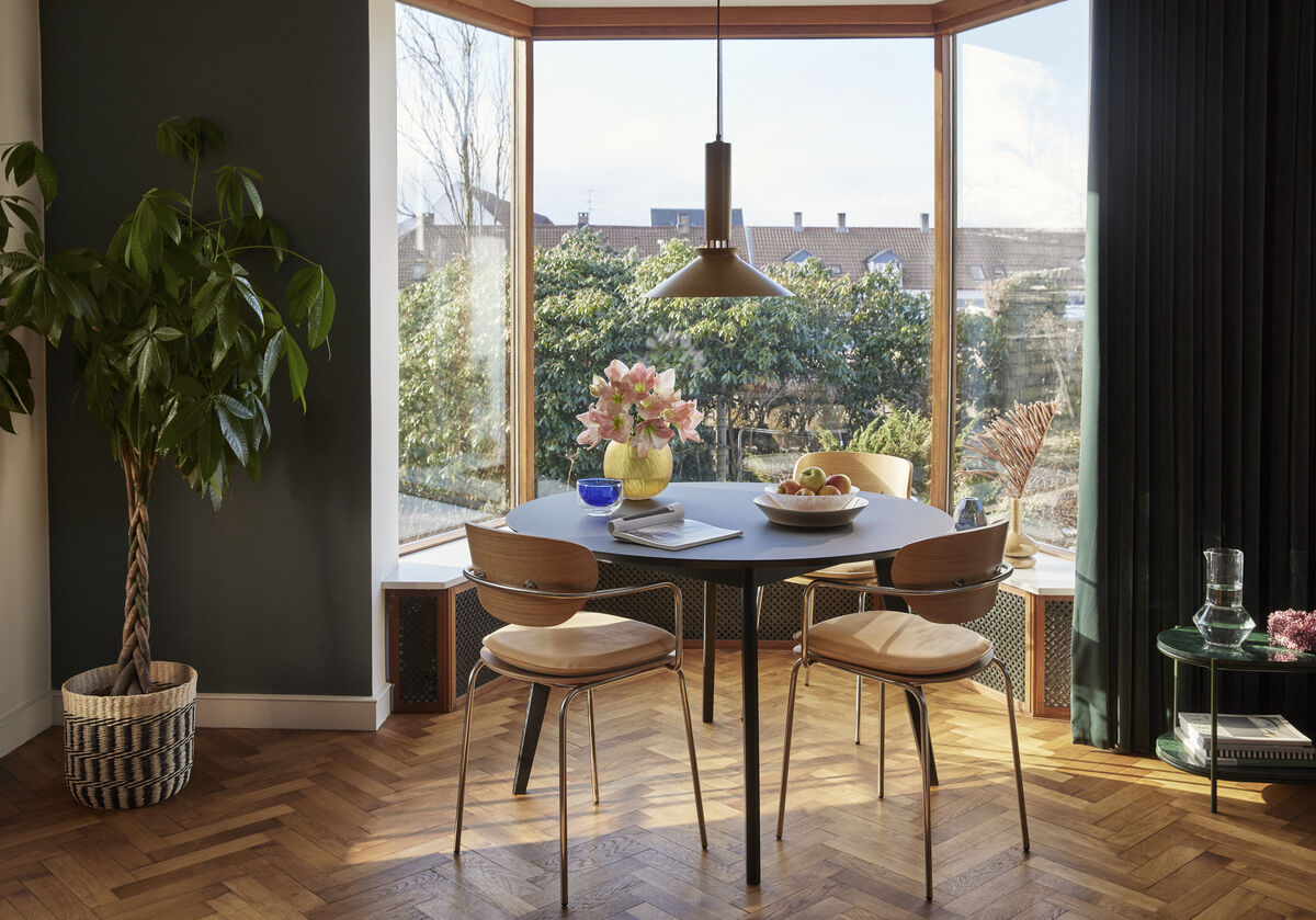 Nusa Table - Dark green