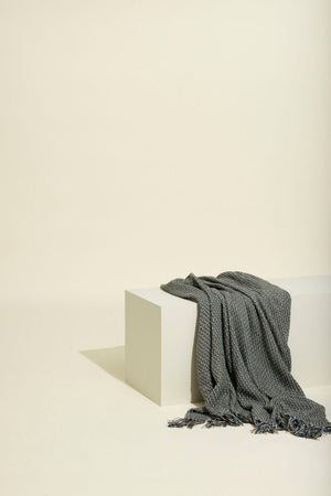 Vista Throw - Grey